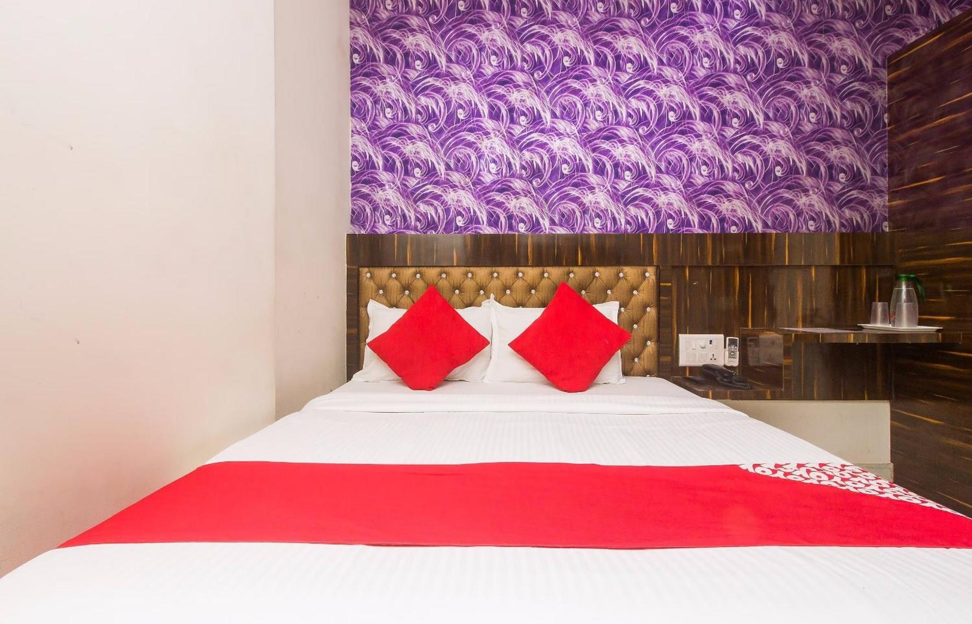Capital O Hotel Pearl Near Us Embassy Mumbai Kültér fotó